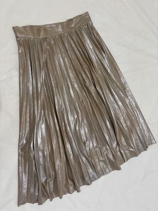Falda Zara Plisada Dorada