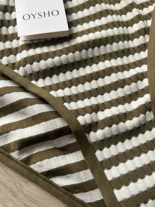 Braguita bikini Oysho rayas Talla XL