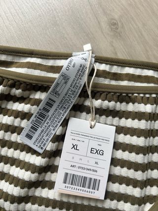 Braguita bikini Oysho rayas Talla XL