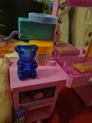 Salone Barbie Extra - Nuovo con accessori scarpe,