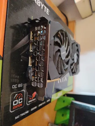 Gigabyte RTX 2060 OC 6G Tarjeta Gráfica