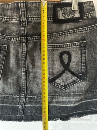 Falda vaquera Bershka gris/negra