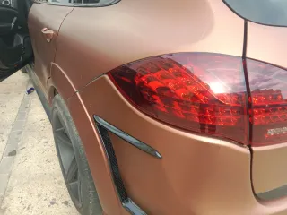 Piloto Porsche Cayenne 2010