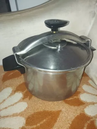 Olla a presión Laioa 10L