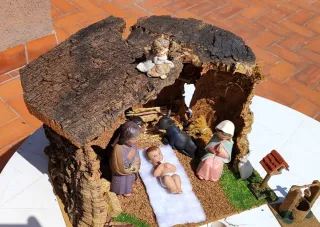 Cueva de corcho natural para Belén artesanal