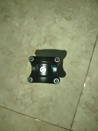 Potencia Redshift con suspensión Gravel 100mm