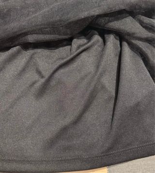 Falda tul negra con lunares