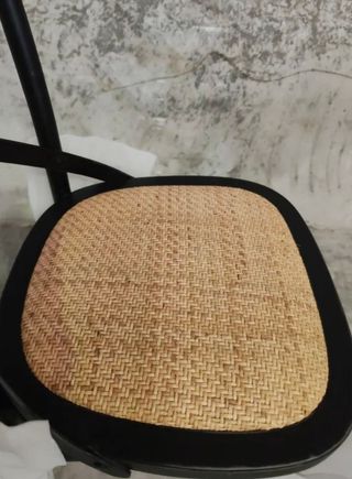 Silla Alsie de madera maciza de abedul negro