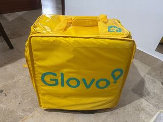 Glovo Bolso Térmico + Casco y Chaqueta