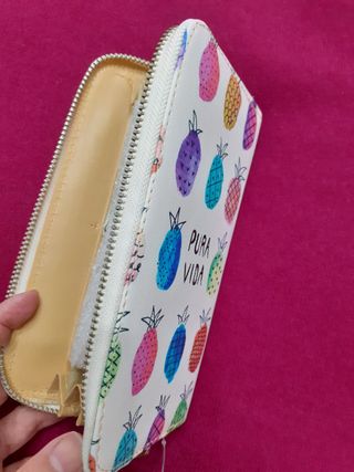 Monedero nuevo
