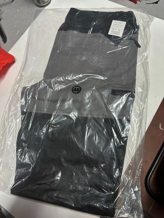 pantalones de trabajo Koyote.