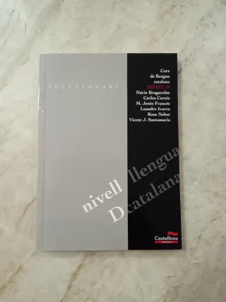 SOLUCIONARI NIVELL D (Spanish Edition)