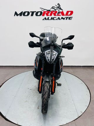 KTM 890 Adventure