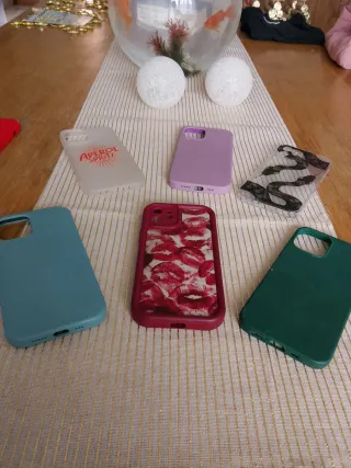 6 Cover iPhone 12 + 1 Rossa
