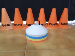 Conos entrenamiento Kipsta