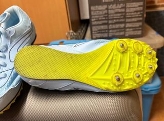 Zapatillas tacos Atletismo Azul y Amarillo