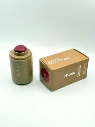 Rhode Pocket Blush Data Cake