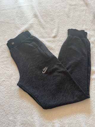 Pantalón Jogger Nike Gris