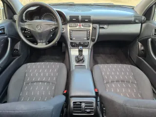 Mercedes-Benz c220 coupe