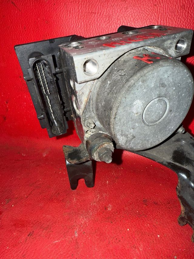 Módulo ABS Nissan Micra K12 0265800574