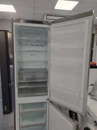 ♤Nevera LG nofrost combi con garantía♤