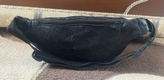 Marsupio in vera pelle nero