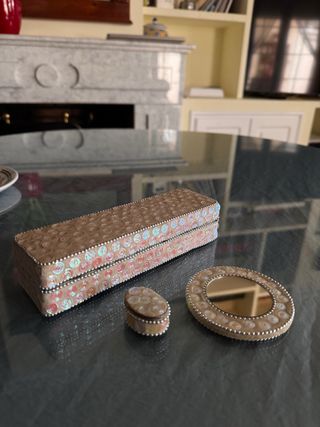 Set joyero beige y rosa