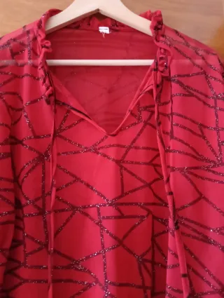 Camisa fiesta roja con brillos