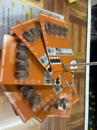 Perchas Adhesivas Hogar Uvas Marrón 12 paquetes