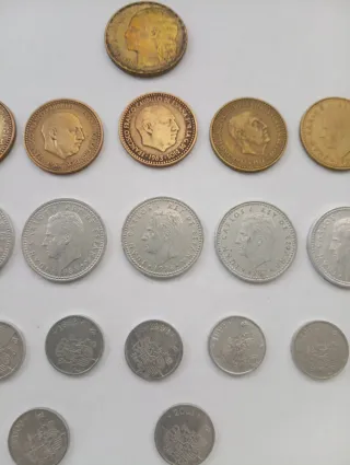 28 Monedas Peseta 1937-2001