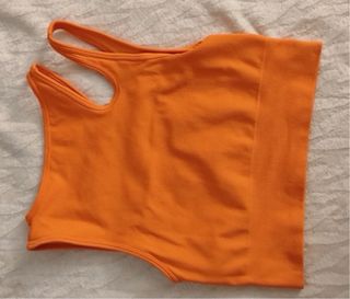Conjunto deportivo Oceans Apart naranja