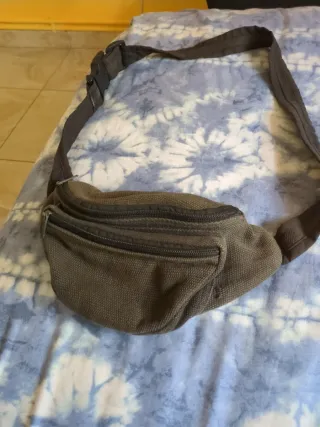 Riñonera H&M Marrón