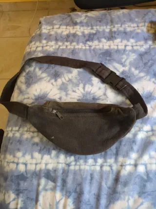 Riñonera H&M Marrón