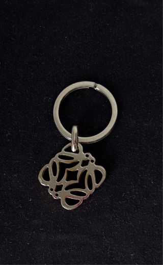 Llavero Loewe Plateado