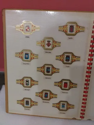 2 COLECCIONES COMPLETAS  Vitolas Álvaro Años 60-70