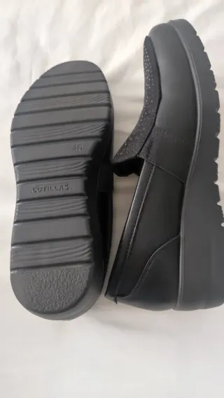 Zapatos mujer cómodos negros T 40 marca Cutillas.