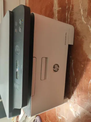 Stampante laser a colori HP