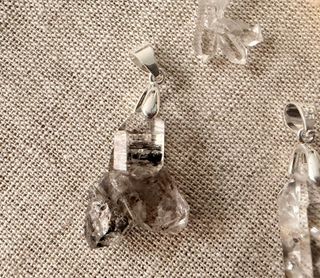 Colgantes de Herkimer en Bruto con Plata
