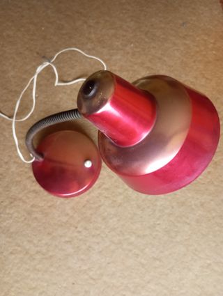 Lámpara flexo vintage metal roja