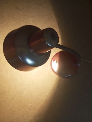 Lámpara flexo vintage metal roja