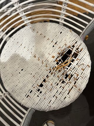 Sillón de mimbre para restaurar