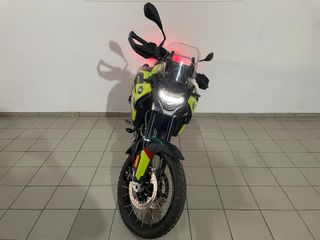 BMW F 900 GS Amarilla