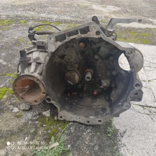 Culata  y caja precio a consultar 608068734