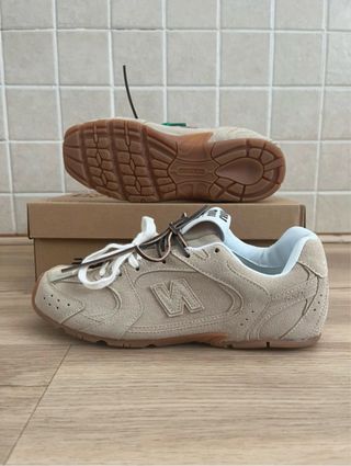 Sneakers New Balance x Miu Miu Beige/Verde