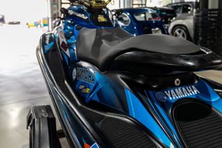 YAMAHA WAVE RUNNER GP