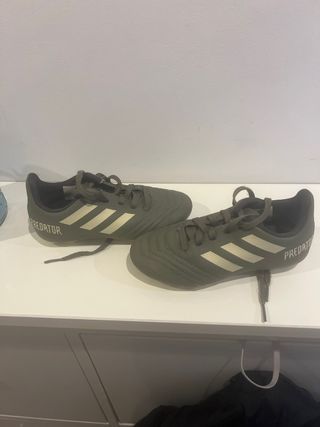 Botas de fútbol Adidas Predator Verdes