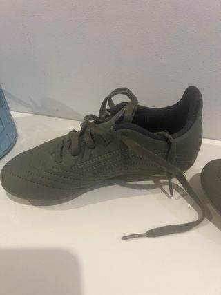 Botas de fútbol Adidas Predator Verdes