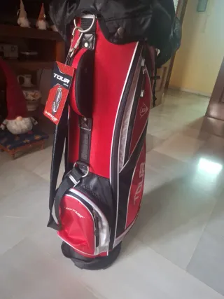 Bolsa para palos de golf.
