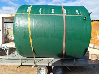 DEPOSITOS DE POLIESTER