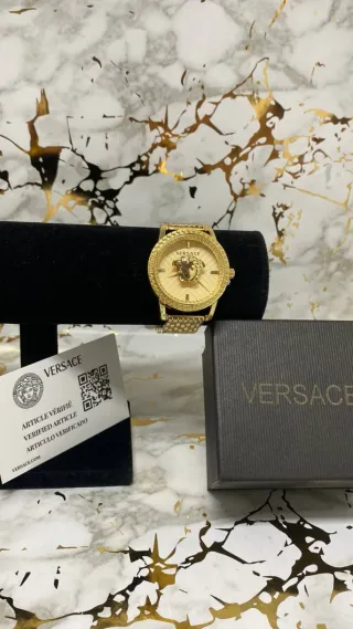 Reloj Versace Dorado Medusa